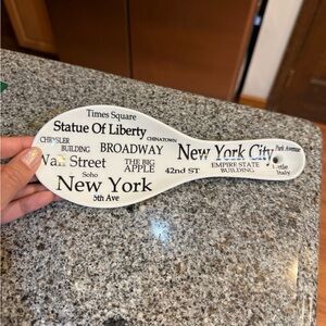 New York City Word Art Ceramic Spoon Rest - White with Black Text